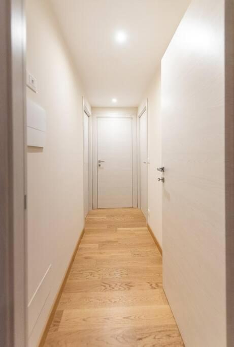Grand Palace Apartment -Centro Storico Торино Екстериор снимка